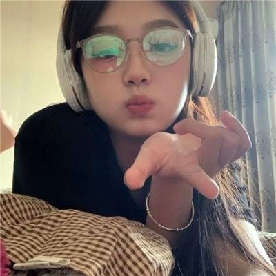 左轮手枪莉莉